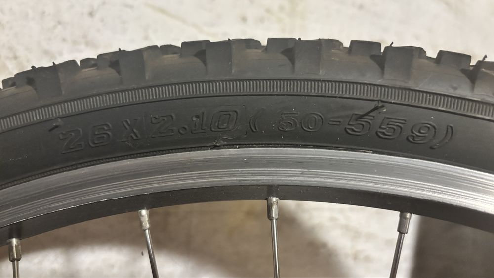 Kolo rowerowe 26” z oponą 26x2.10