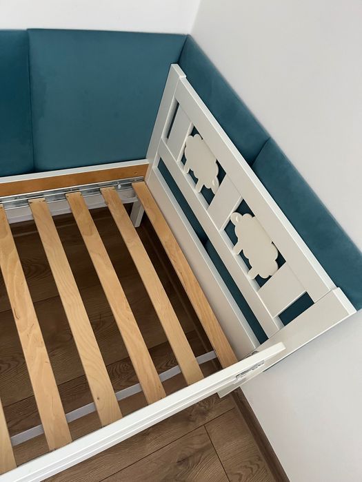 Ikea KRITTER
Łóżko dziecięce z barierką i drewnianym dnem 70x160 cm