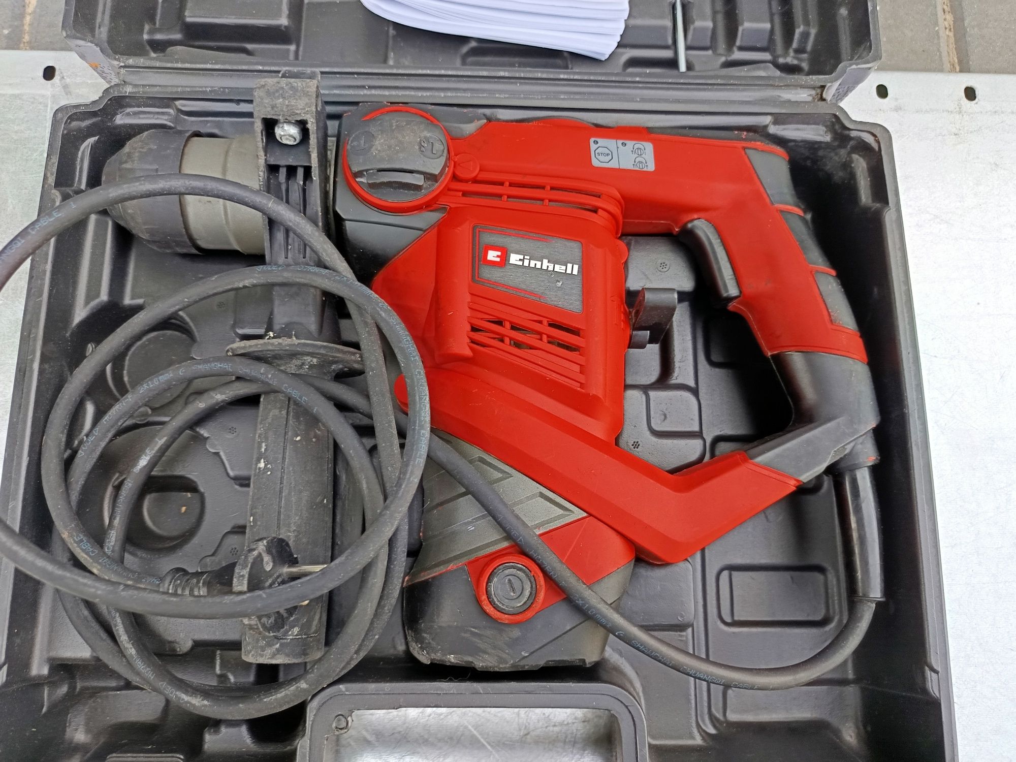 Młot udarowy Einhell TC-RH 900