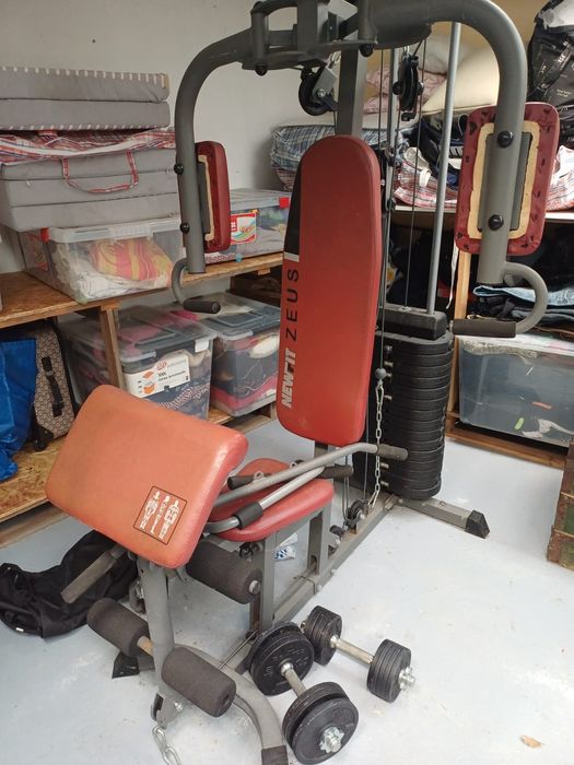 Máquina de Musculação Completa Newfit Zeus + Halteres