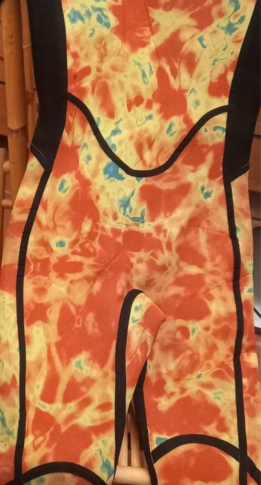 Fato de mergulho feminino