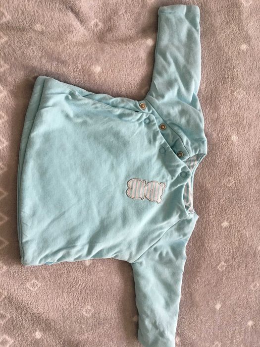 bluza gruba miękka firmy Obaibi 3 miesiące 59 cm