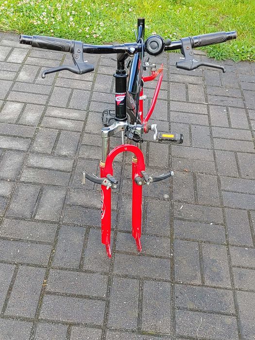 Rama roweru GENESIS VISION G180