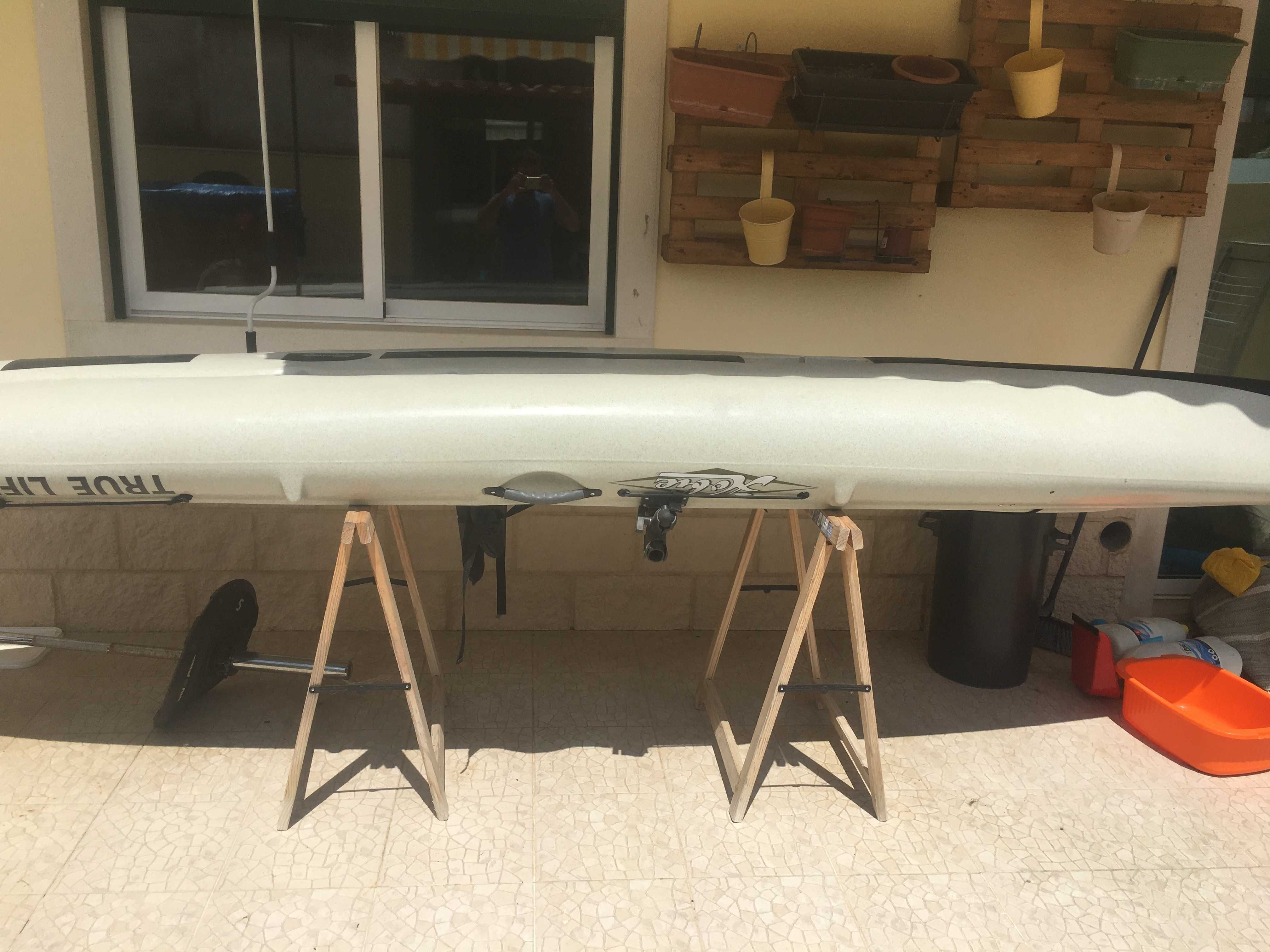 Kayak Hobie Revolution 13