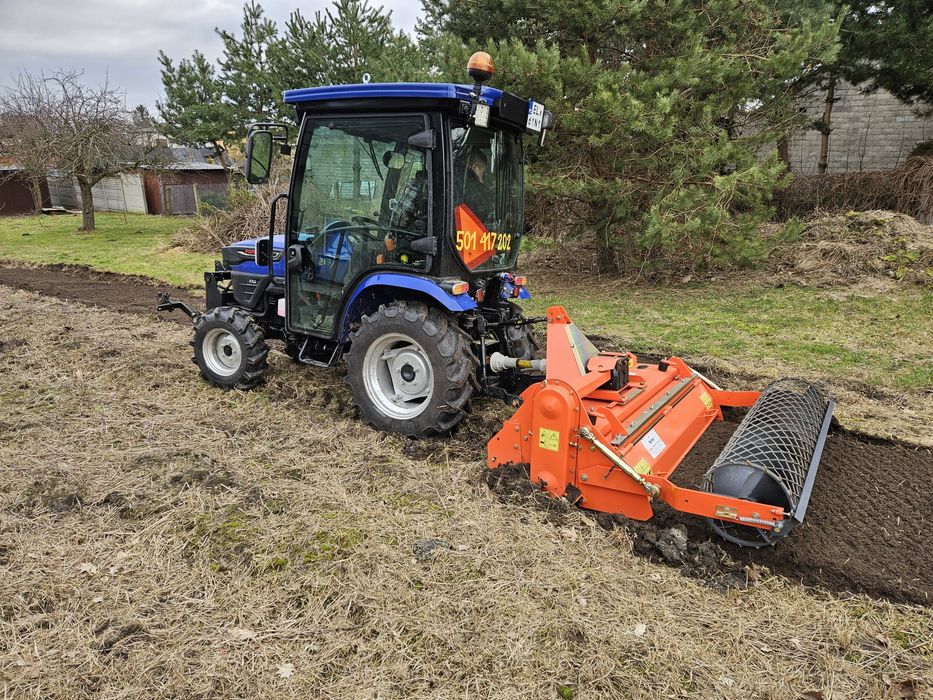 Minikoparka ,koparko-ładowarka wiertnica ,wywrotka,odśnieżanie ,prace