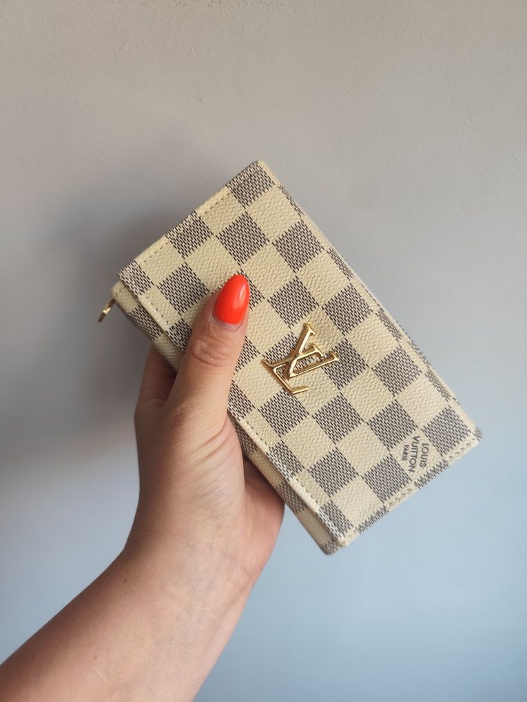 Portfel damski średni LV krata Louis Vuitton nowy