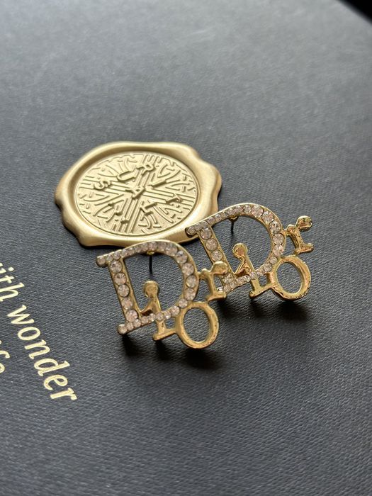 Dior duże kolczyki w złotym kolorze + gumowe zatyczki