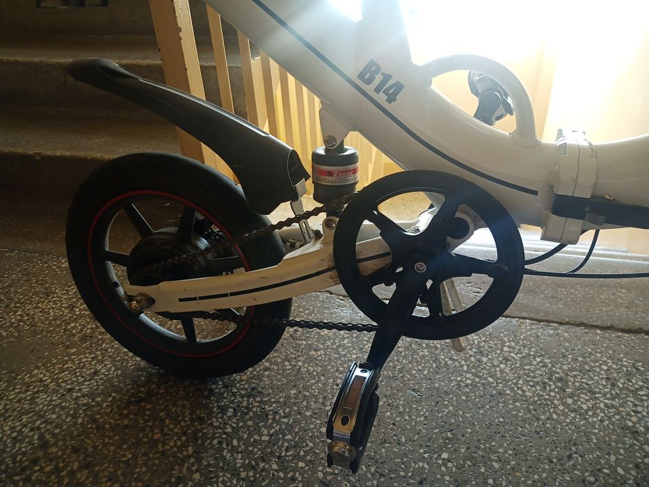 Rower elektryczny Niubility b14