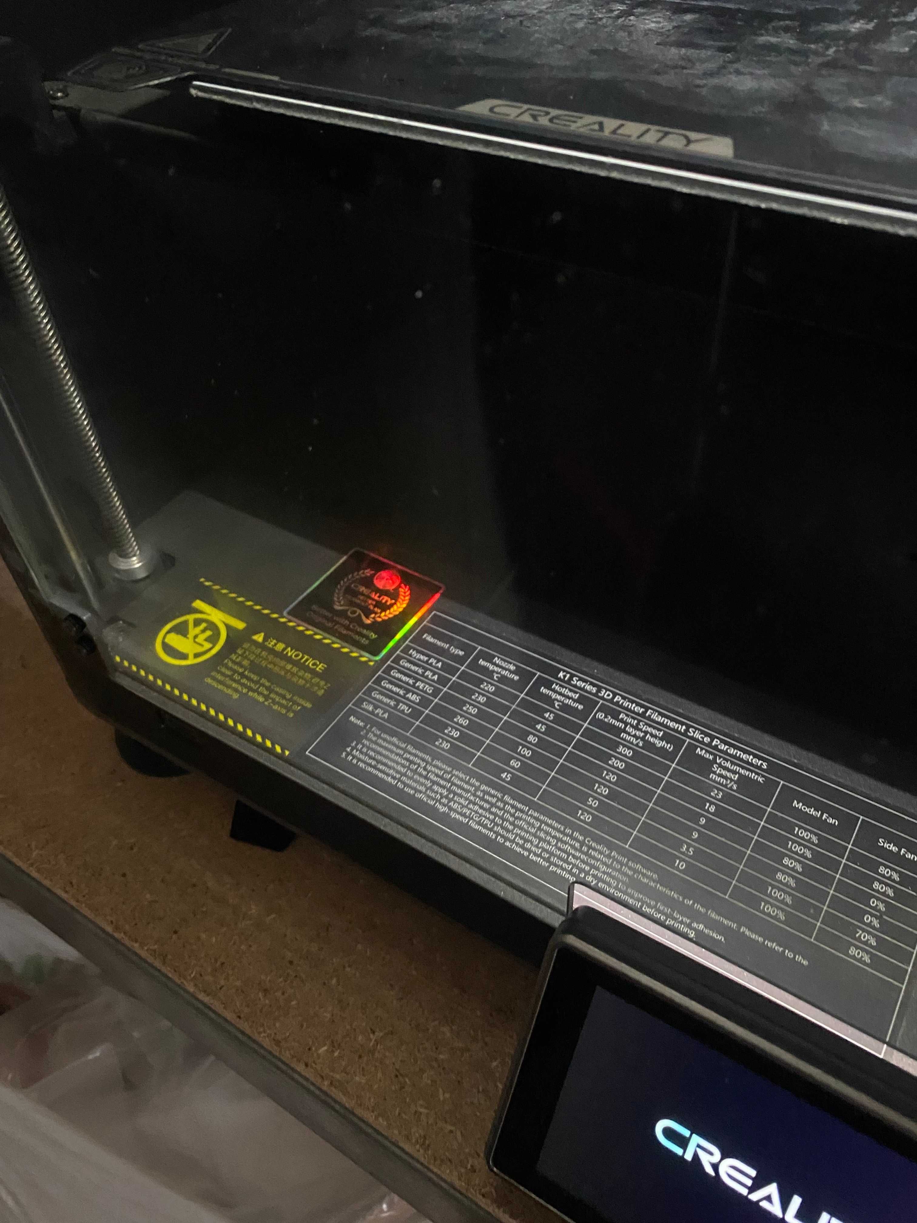 Продам 3D-принтер Creality K1 - Стан нового!