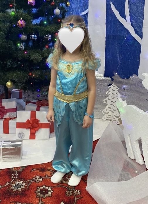 Продам костюм новорічний в садочок східна красуня Жасмін на 5- 6 років