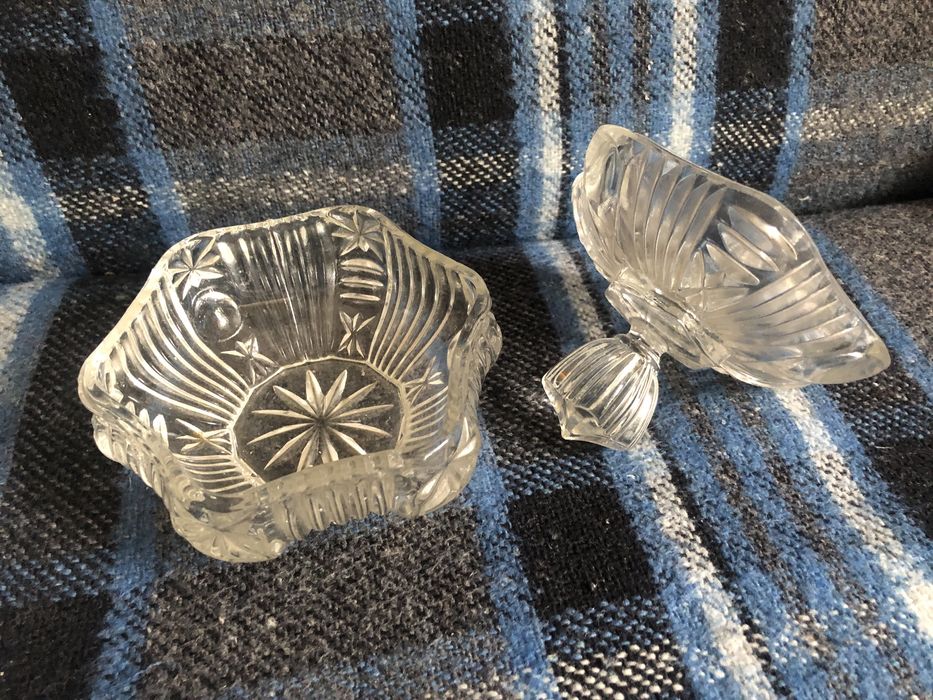 Cukiernica szklana z pokrywką Ząbkowice , PRL