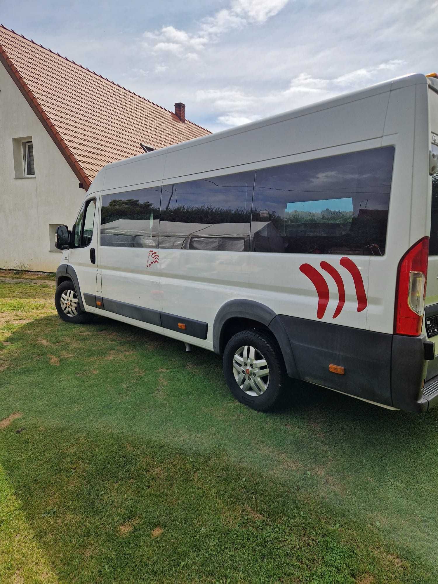 Samochód Fiat Ducato bus kamper  2015