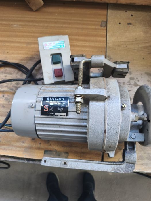 Vendo motor  de máquina de costura