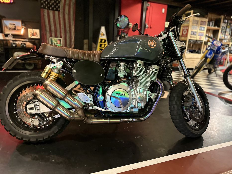 Yamaha XJR 1300 - Scrambler