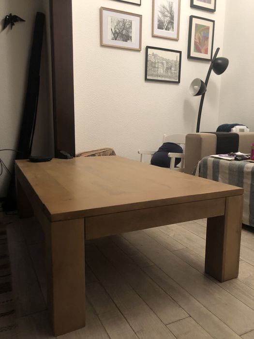 Mesa de centro madeira maciça