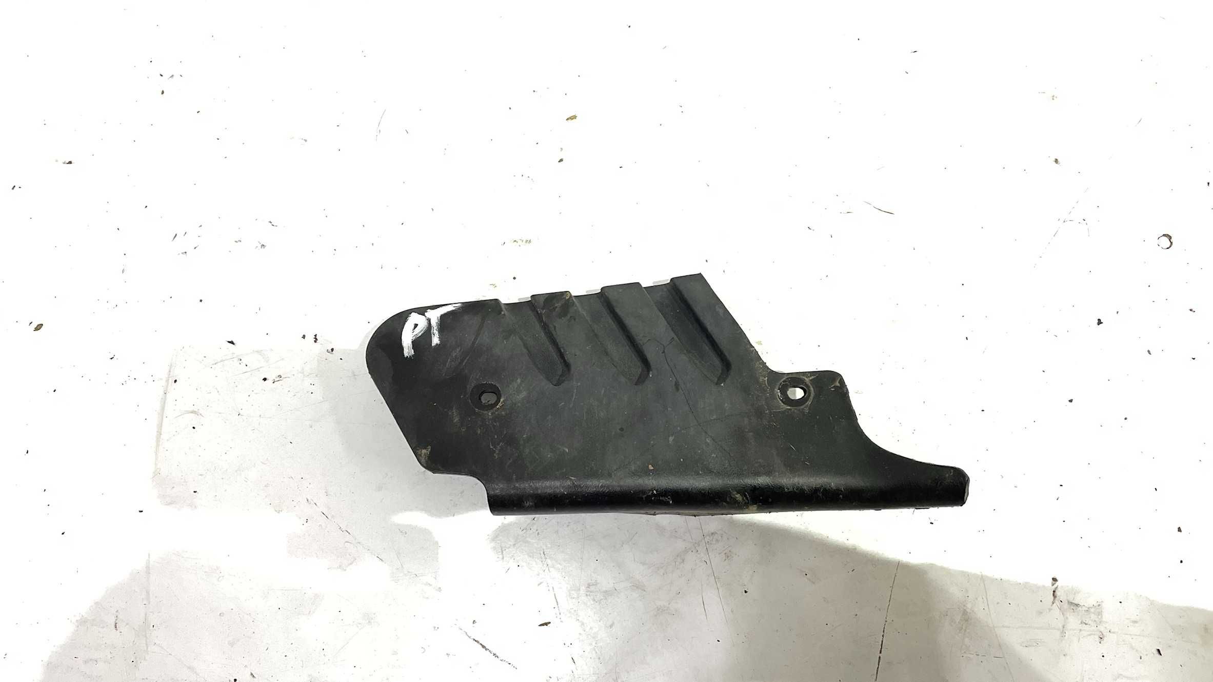TGB Blade target 425,525,550 Osłona whacza prawy tył 4x4