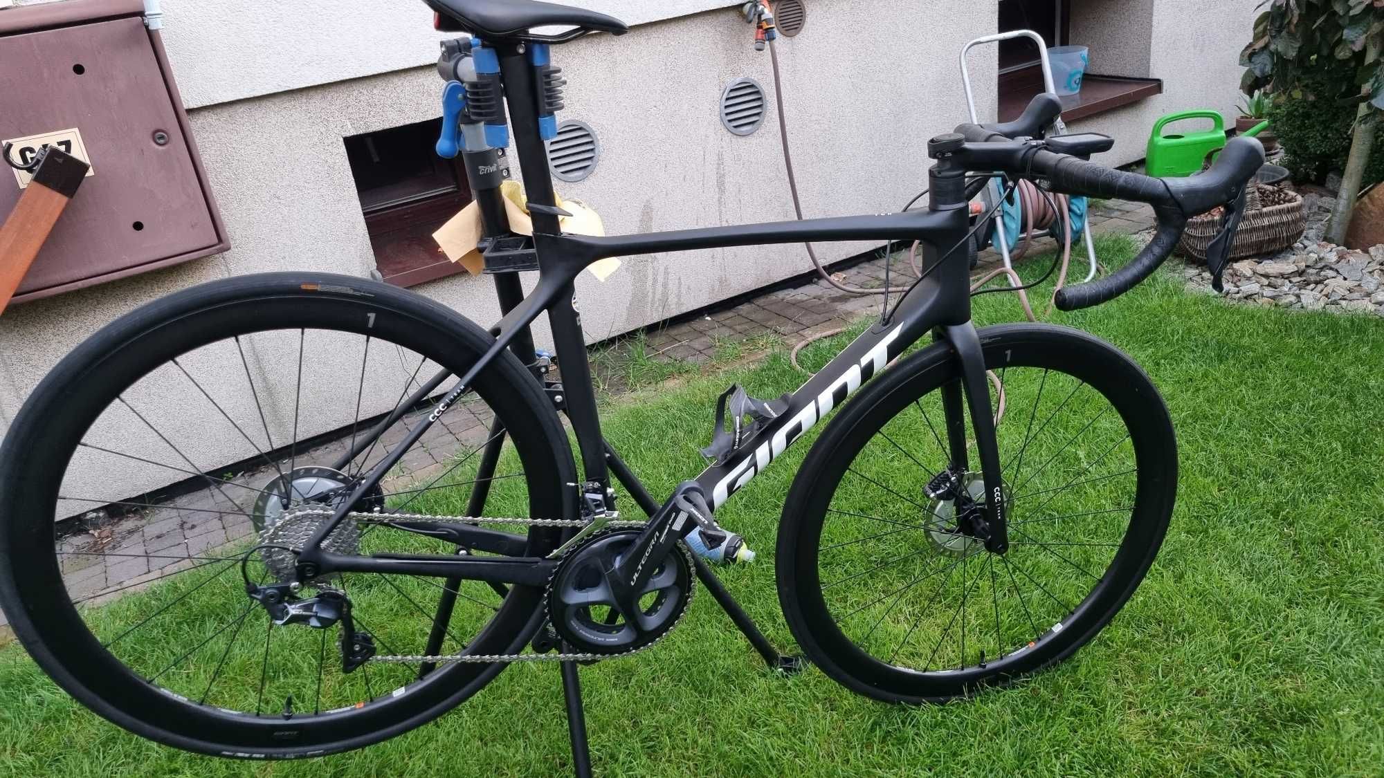 Rower szosowy Giant TCR Advanced Pro Team Disc 2021 M\L