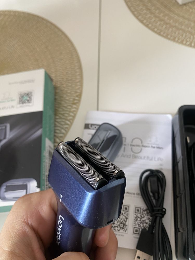 VOYOR Golarka męska, elektryczna 3w1 do golenia i przycinania brody