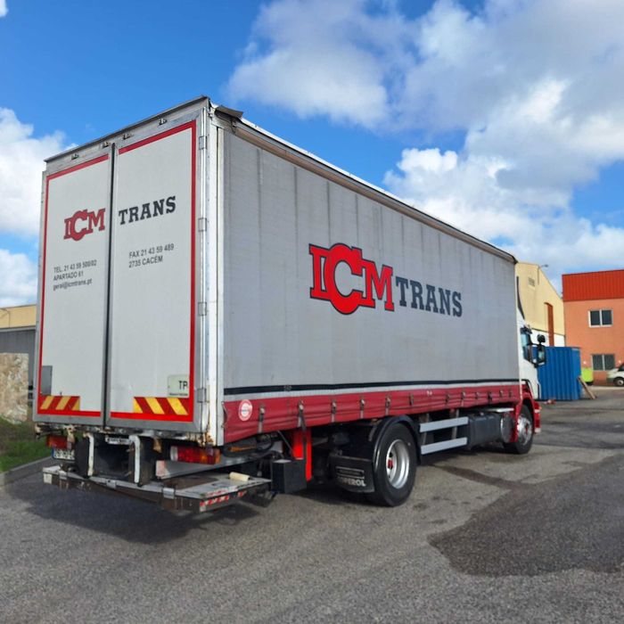 Vende-se Scania P280