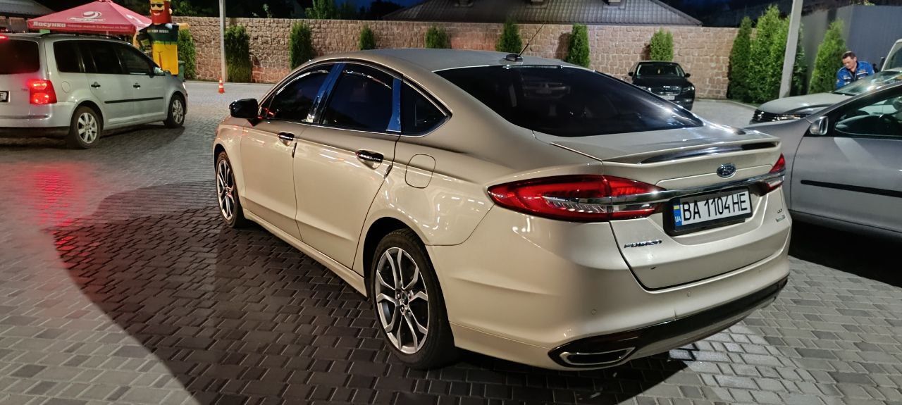 Ford Fusion 2017 2.0 240 л.с 4wd