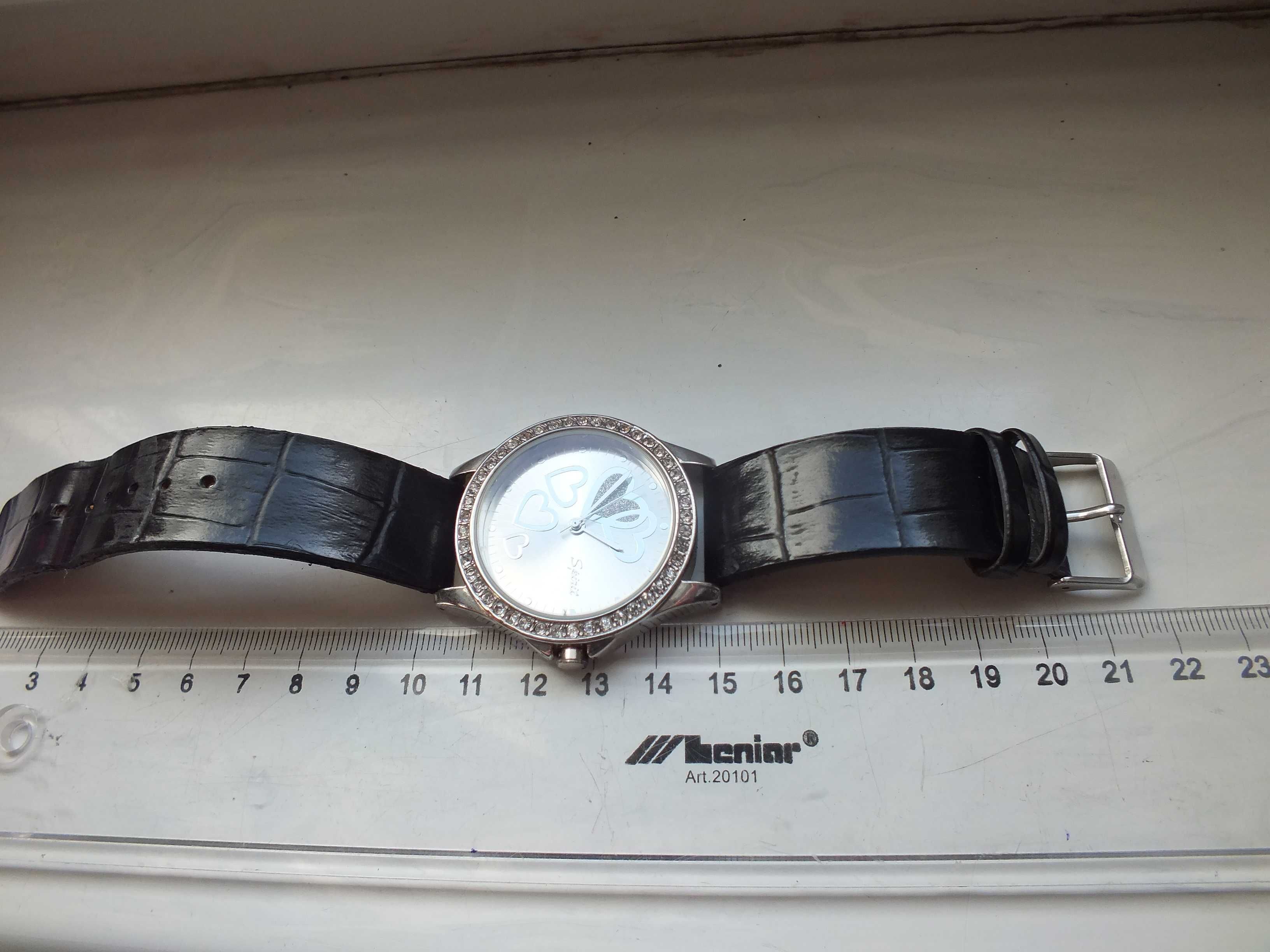 zegarek damski na rękę SPIRIT metal, średnica ok.4cm OPIS nowy