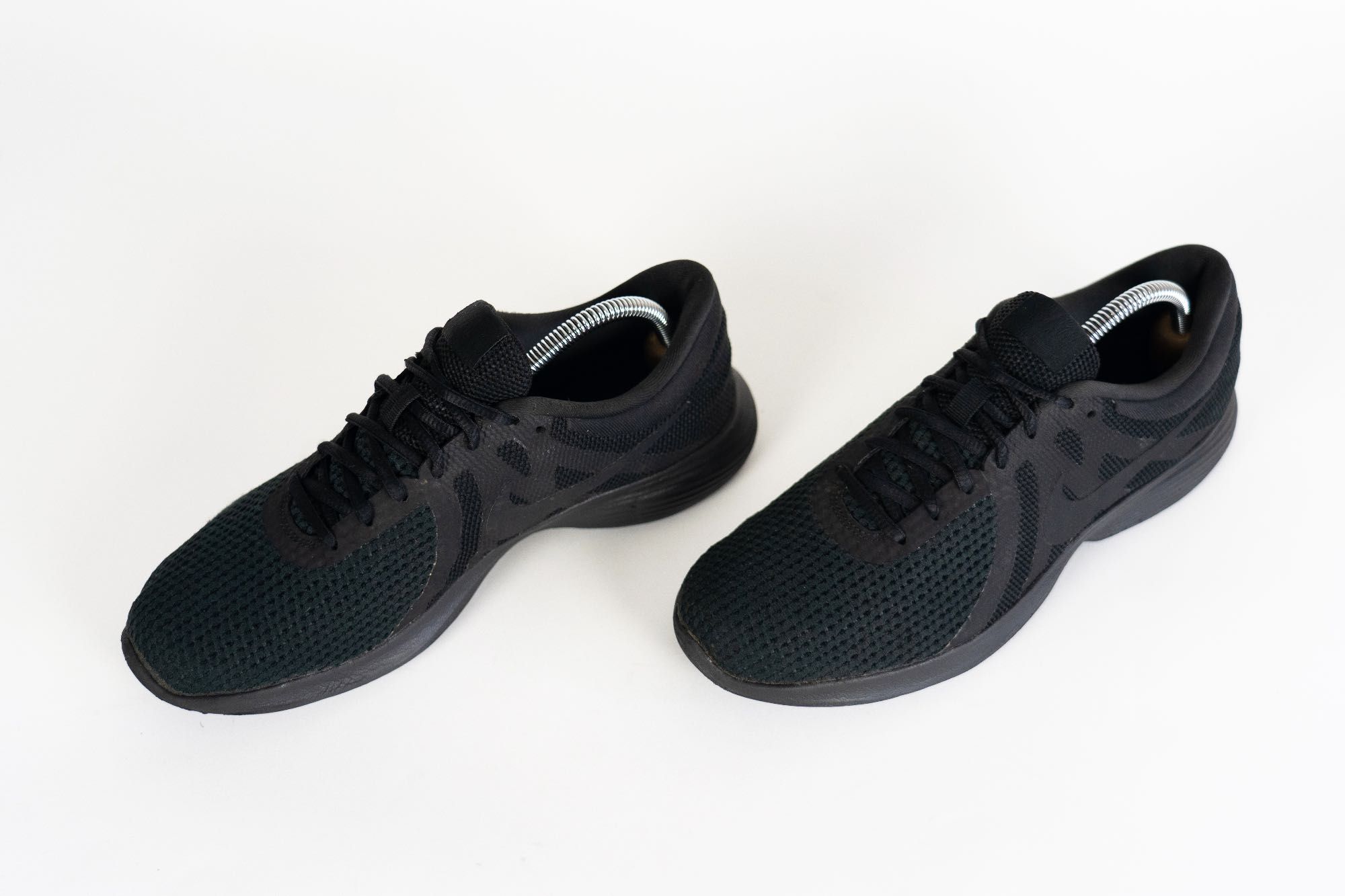 кроссовки черные Nike размер 41