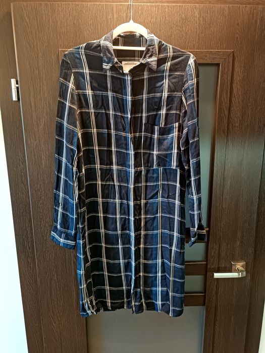 Koszulowa sukienka ZARA
