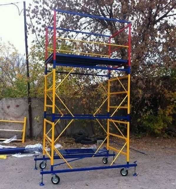 Риштування будівельне. Вишки тури. Леса строительные. Підмосток. Ліса.