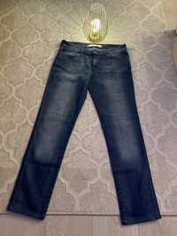 Nowe Wrangler spodnie jeansy M 30