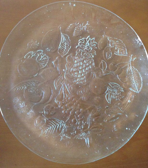 Prato grande de vidro