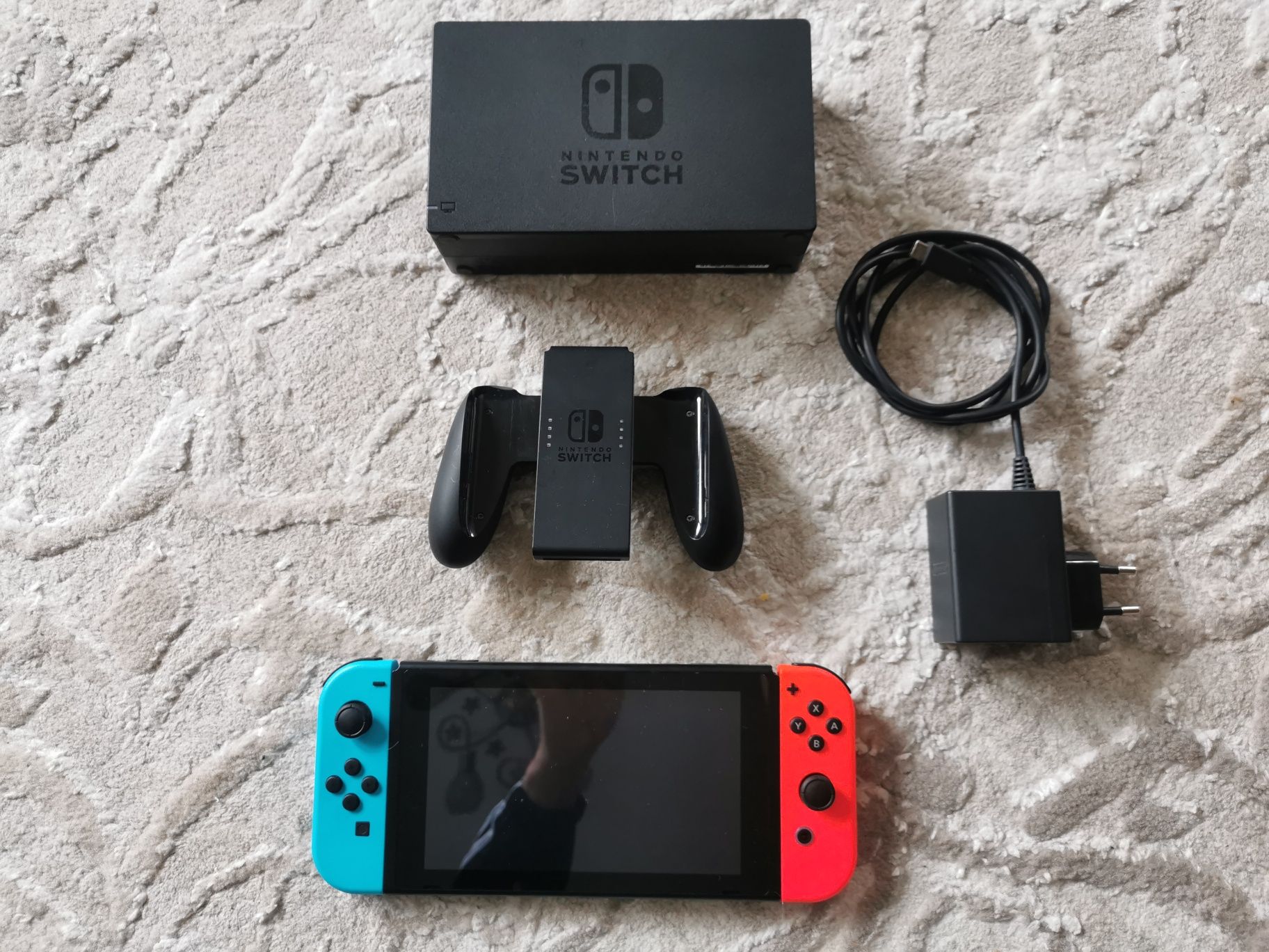 Konsola nintendo switch stan bdb