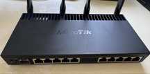 Wi-Fi роутер MikroTik RB4011iGS+5HacQ2HnD-IN