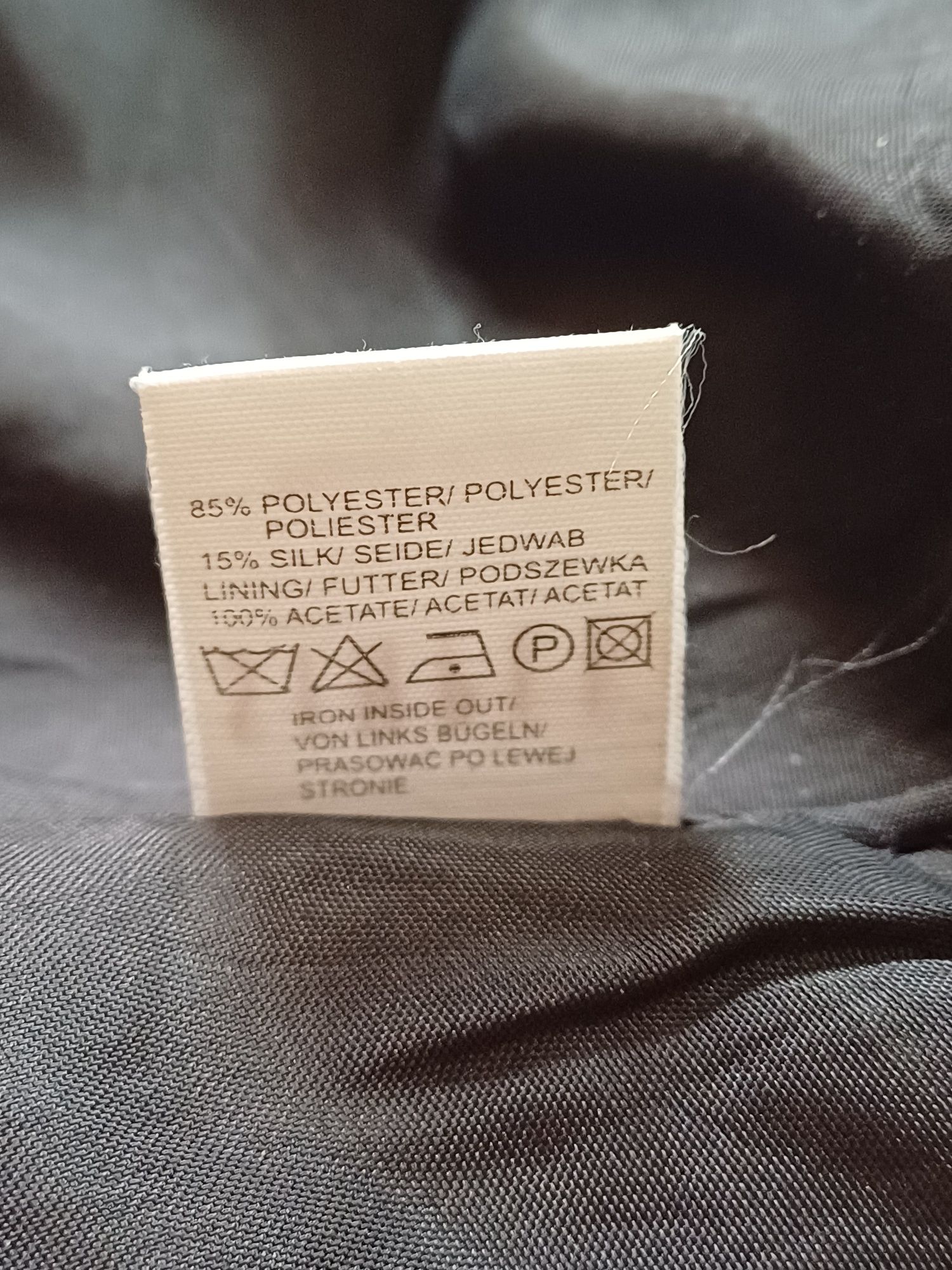 Spódnica Simple z wysokim stanem, plus koronkowa narzutka