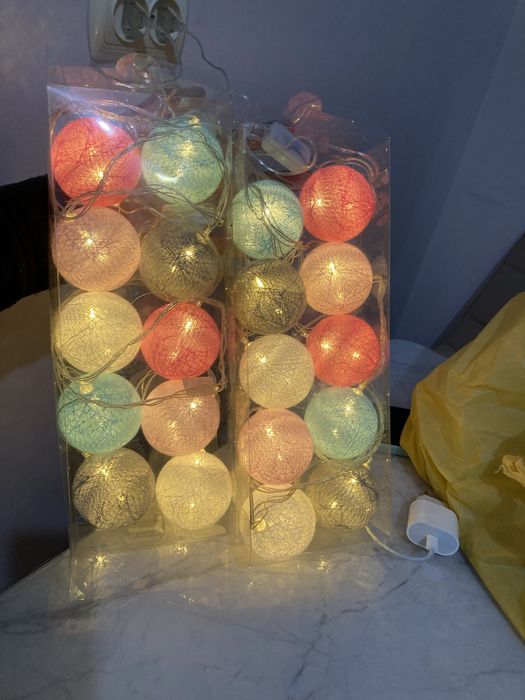 Гірлянди штора Роса а світящі шаріки