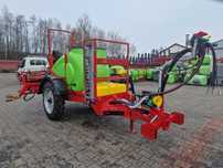 Opryskiwacz polowy przyczepiany 1200 litrów lanca 12m
