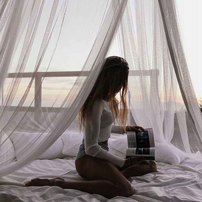 MOSKITIERA na łóżko baldachim siatka komary owady