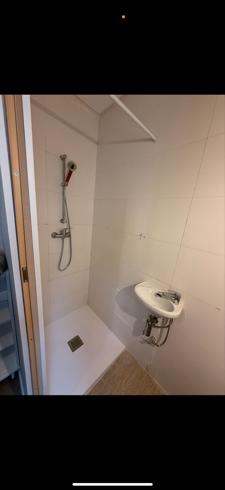 Quarto c wc privado