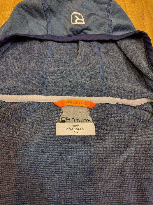 Теплая трекинговая термокофта худи ortovox merino inside