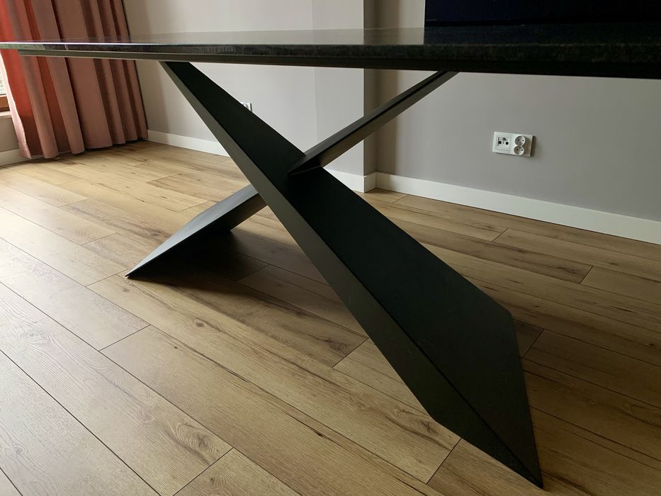 Stół z kamienia Angola Black 200x80 granit marmur