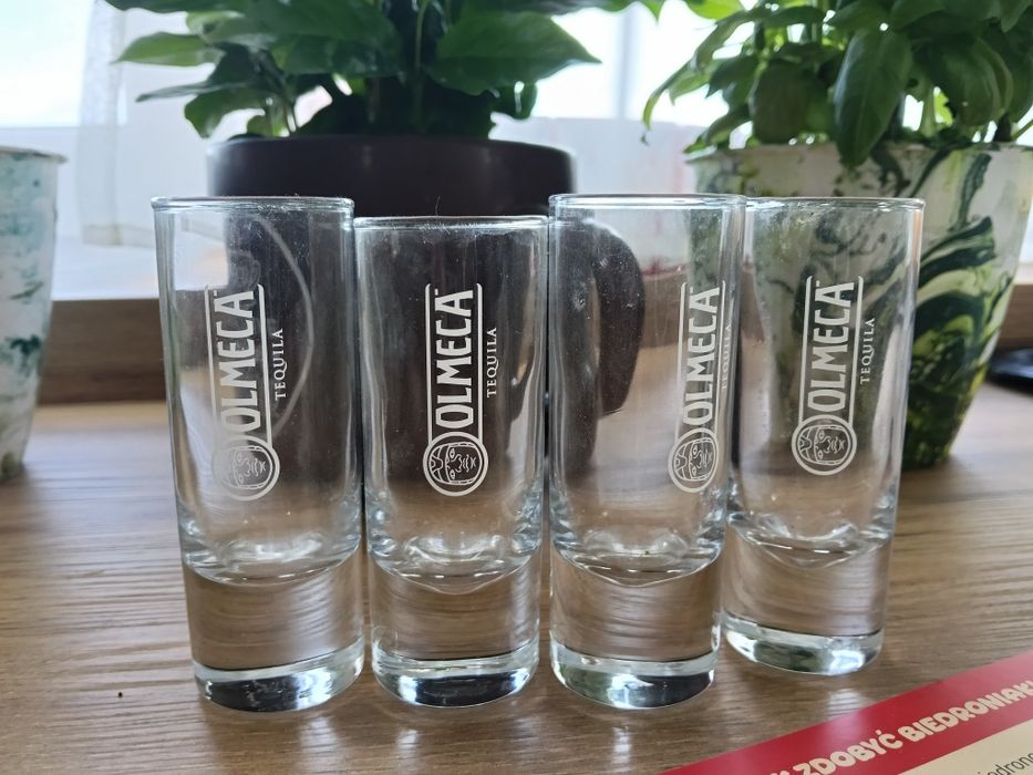 4 kieliszki do Tequila Olmeca