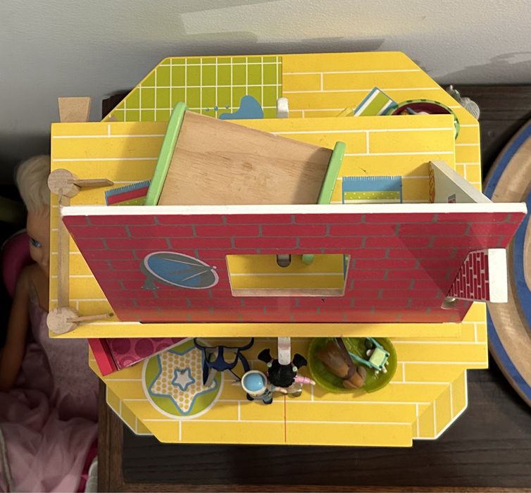 Casa madeira Amanda troupe