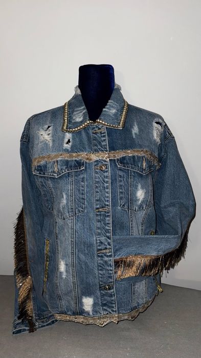 Blusão de ganga  transformado peça única feito à mão