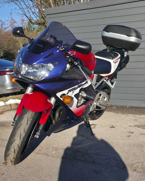 Honda CBR 929 SC44