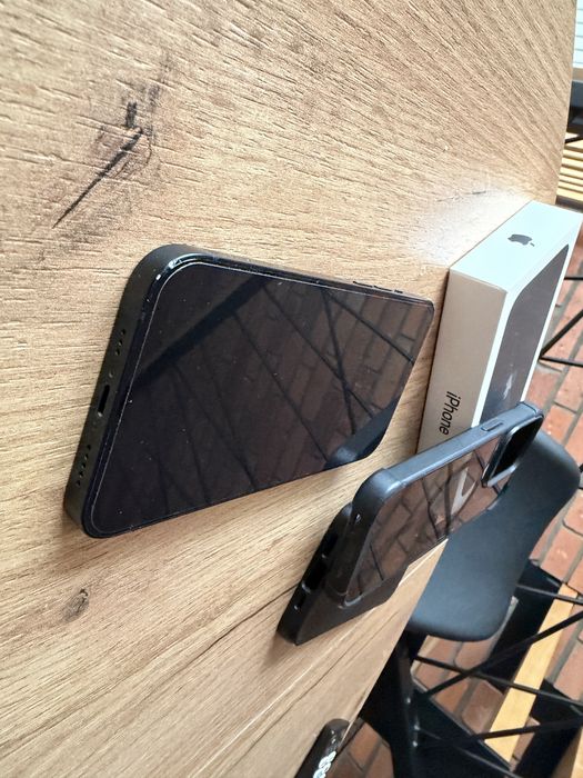 iPhone 13 256 GB, czarny