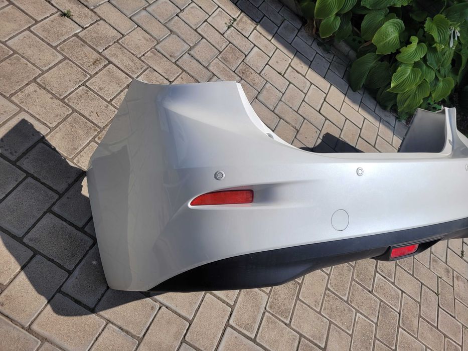 Задній бампер Мазда 3 седан 2017року