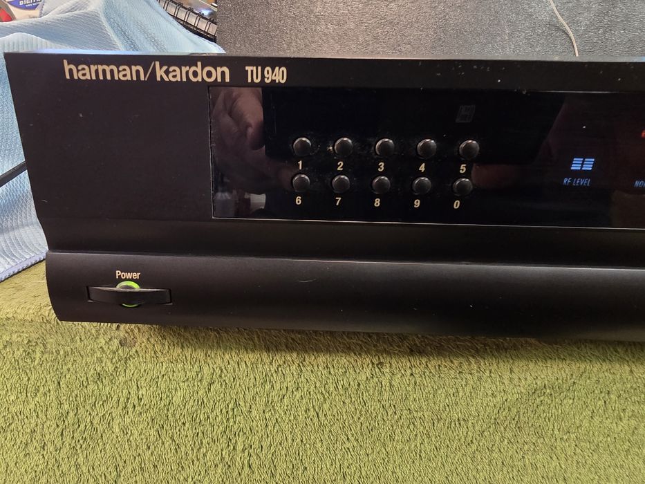 HARMAN KARDON TU 940 tuner radiowy stereo.