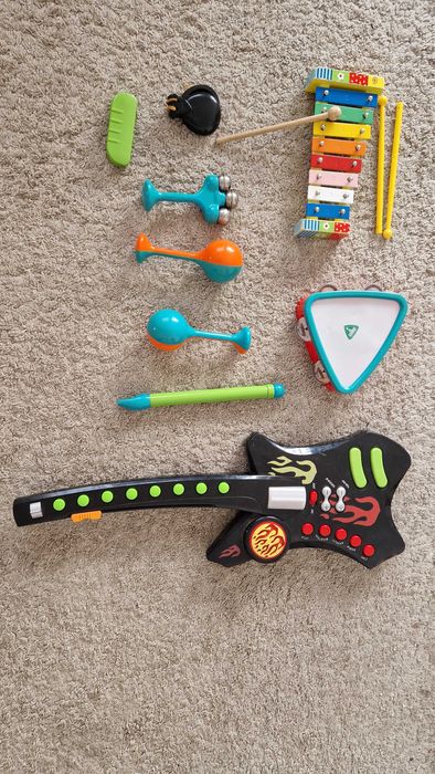 Brinquedos - 8 instrumentos musicais
