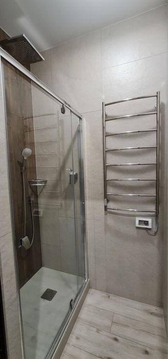 Здається сучасна квартира в ЖК Міконос. Довгостроково