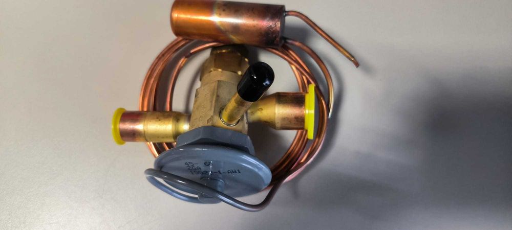 Válvula Expansora Termostática