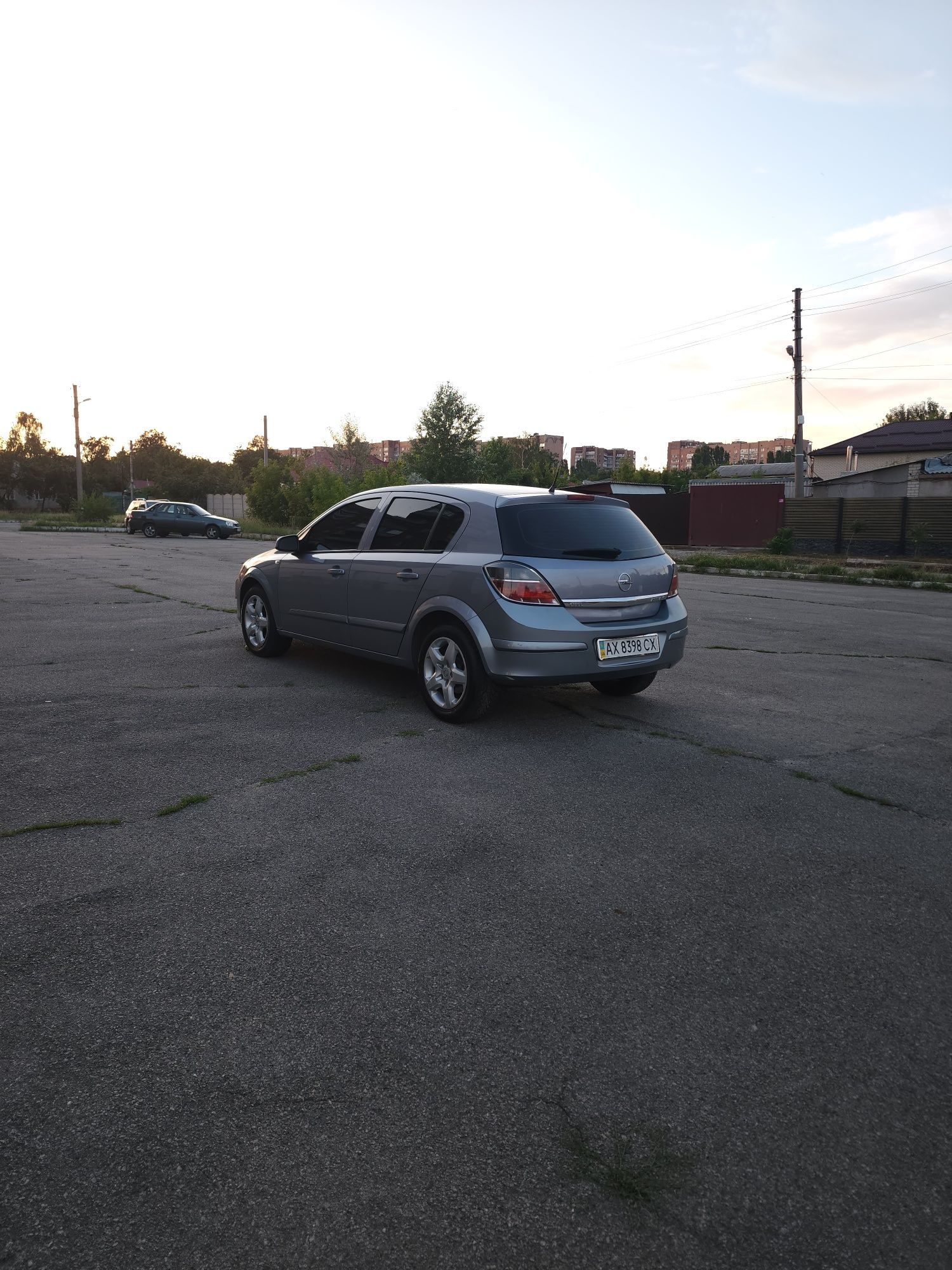 Opel Astra H 1.6 Автомат